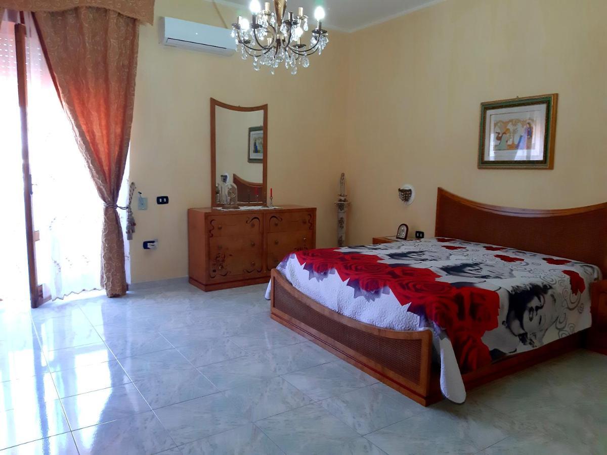 Apartamento A Casa Di Roberto Porto Cesareo Exterior foto
