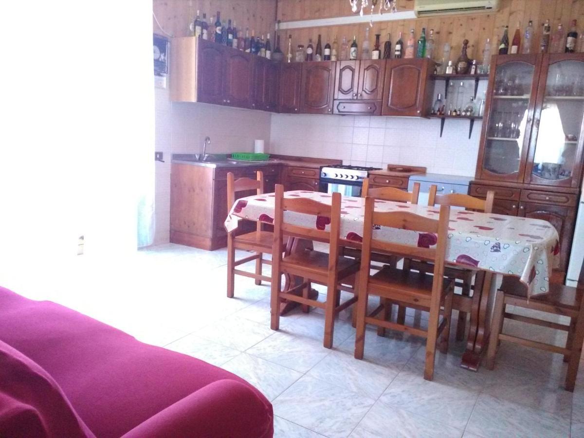 Apartamento A Casa Di Roberto Porto Cesareo Exterior foto